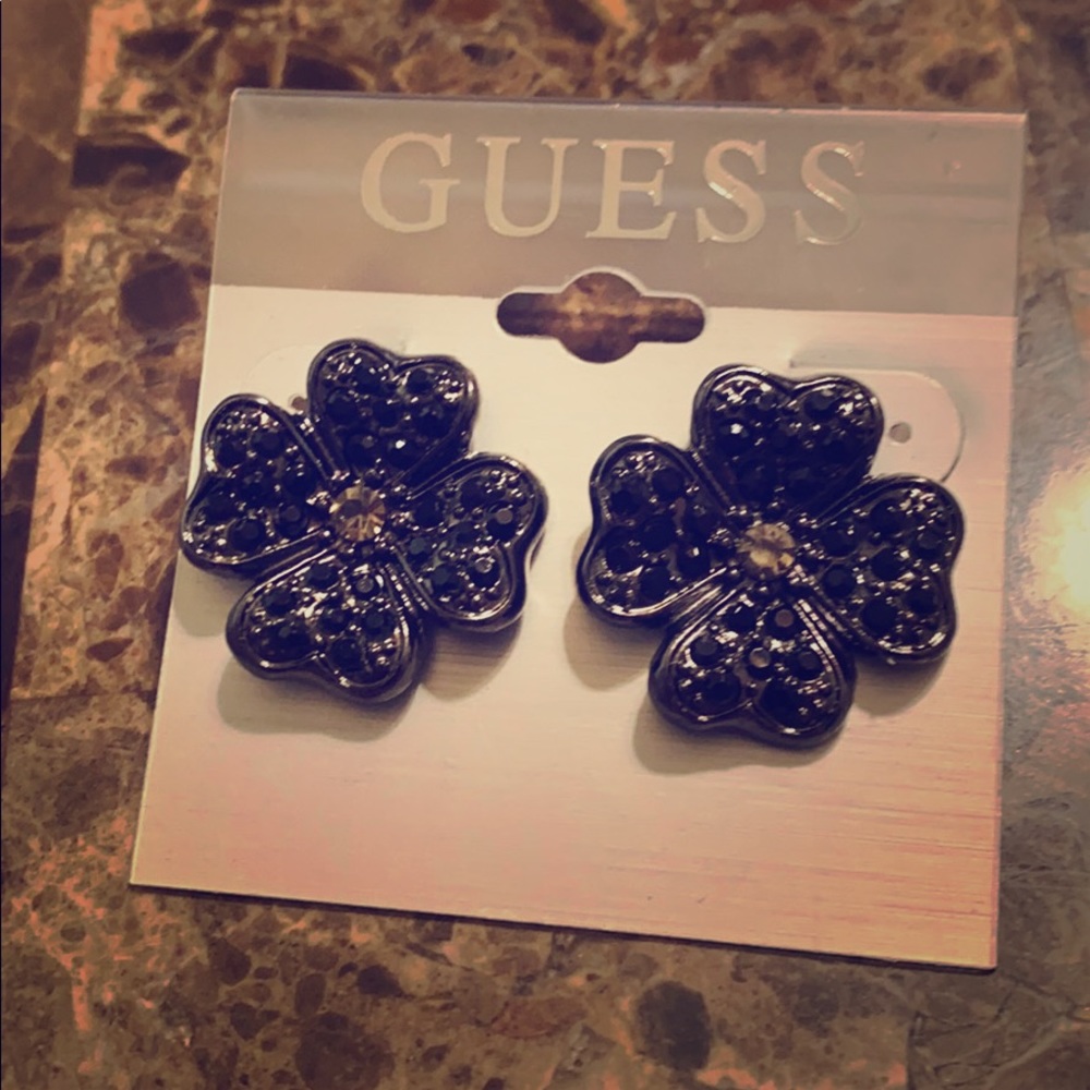 Guess Black Gem Flower Studs